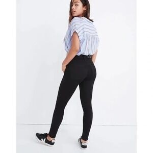 Madewell Curvy High-Rise Skinny Jeans Black Denim Size 26 Solid Slim Fit Pants